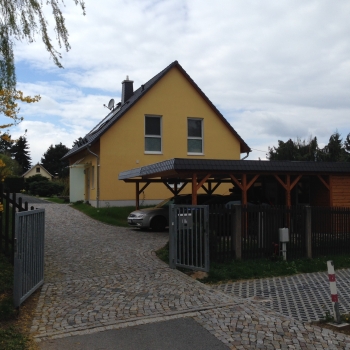 EFH mit Carport in Heidenau